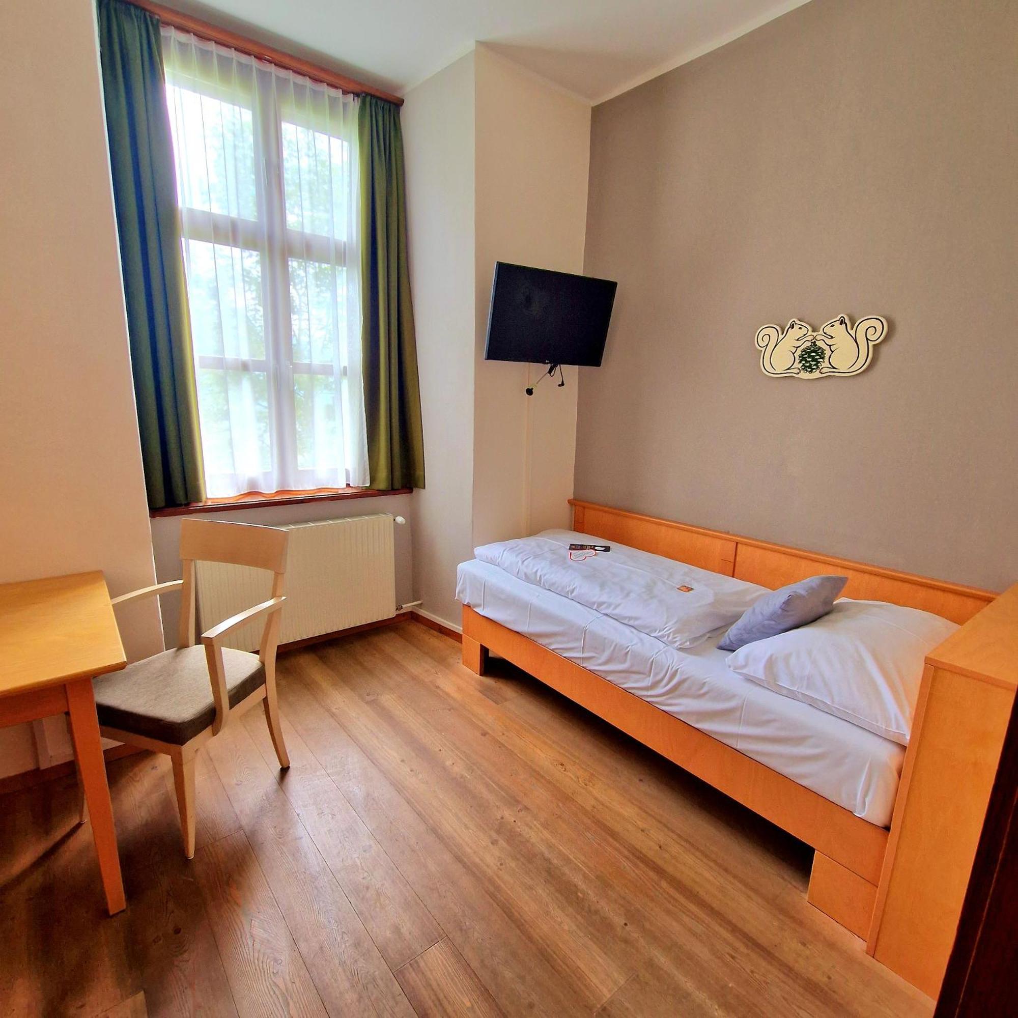 Jufa Hotel Schloss Roethelstein 아드몬트 외부 사진