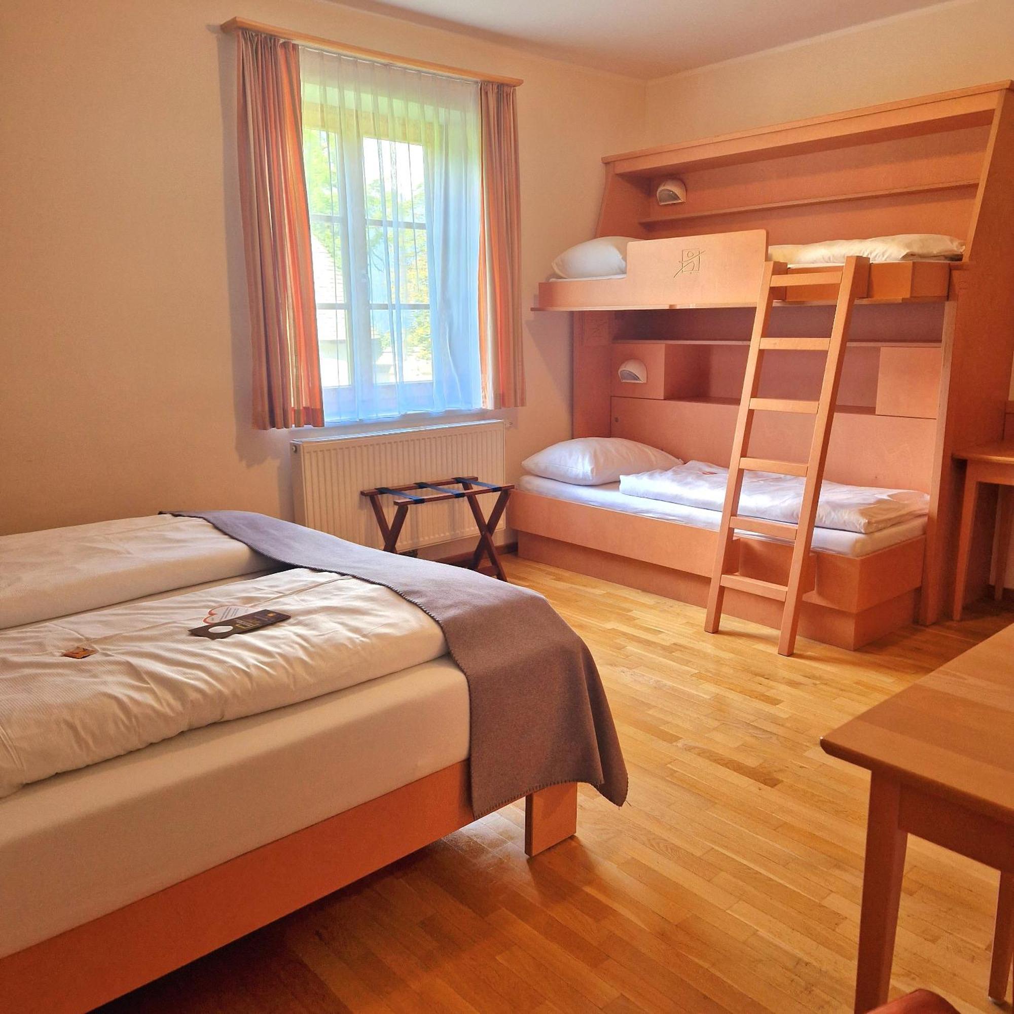 Jufa Hotel Schloss Roethelstein 아드몬트 외부 사진