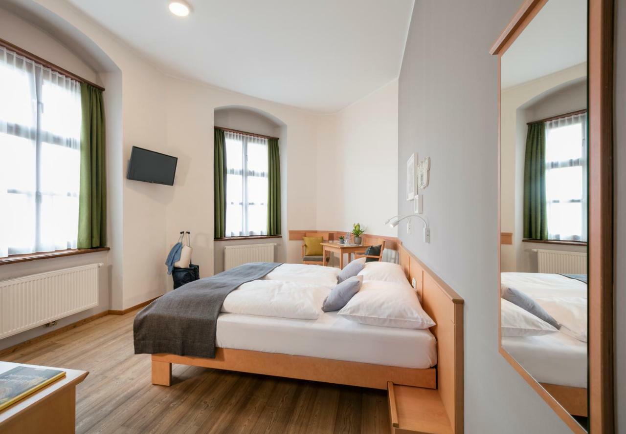 Jufa Hotel Schloss Roethelstein 아드몬트 외부 사진