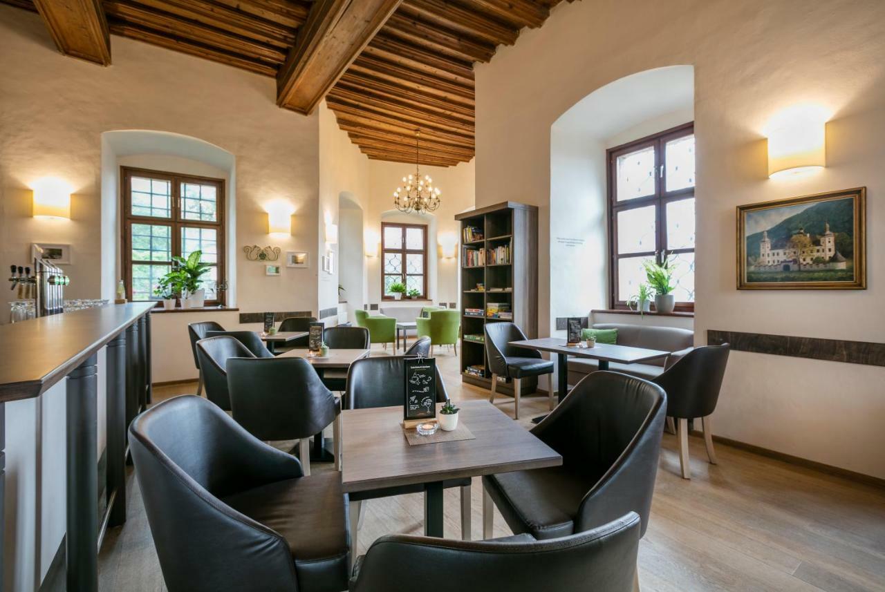 Jufa Hotel Schloss Roethelstein 아드몬트 외부 사진