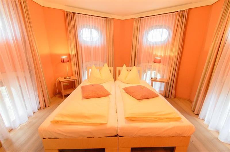Jufa Hotel Schloss Roethelstein 아드몬트 외부 사진